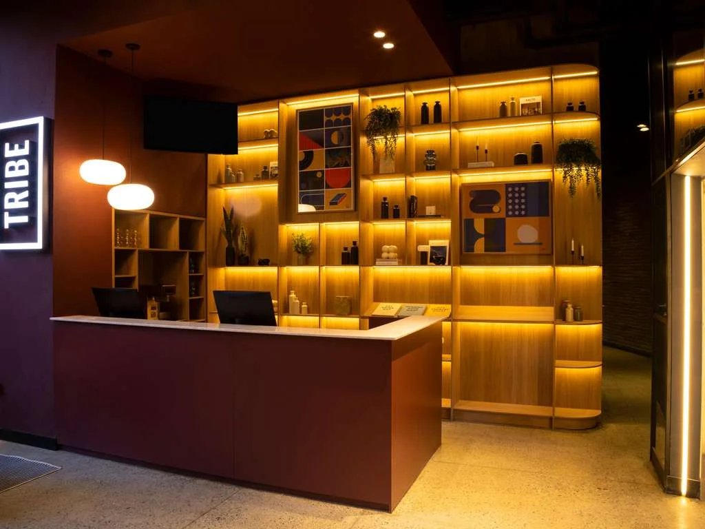 Tribe bar